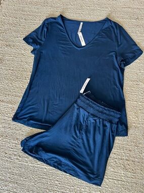 Soma Navy Cool Nights V-neck Tee & Shorts Sleep Set